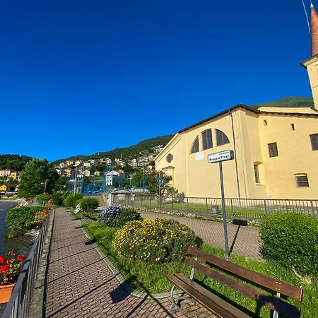 Mit Panorama-seeblick