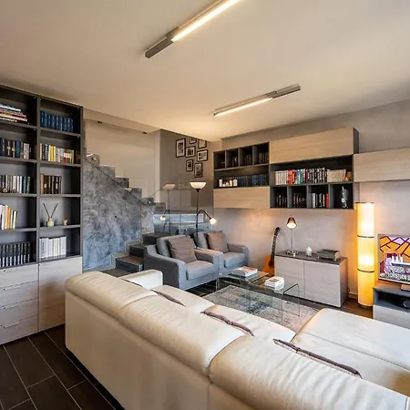 Сasa de vacaciones Mit Panorama-seeblick Pianello Del Lario