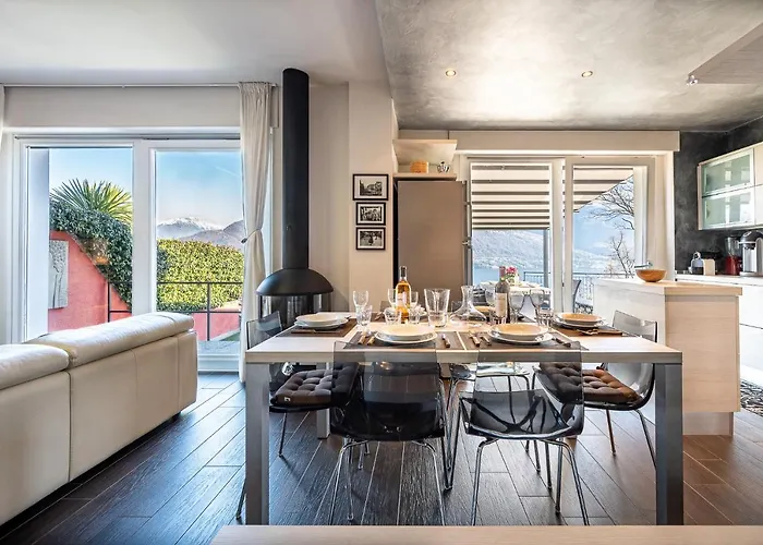 Mit Panorama-seeblick Casa de Férias