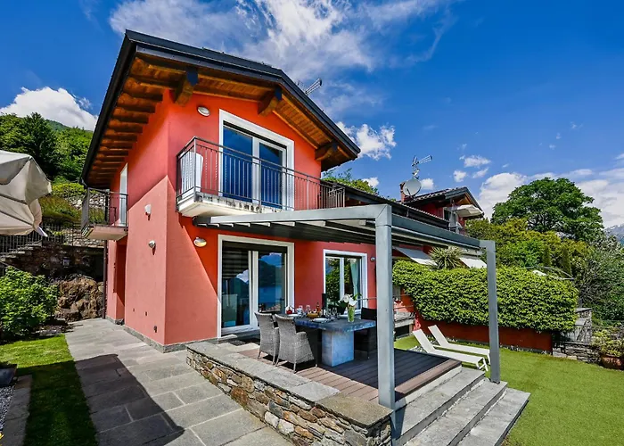 Mit Panorama-seeblick