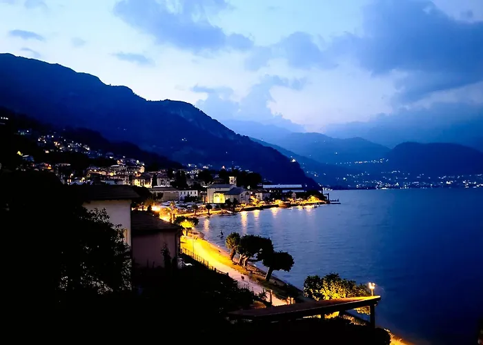 Mit Panorama-seeblick *