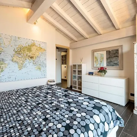 Mit Panorama-seeblick