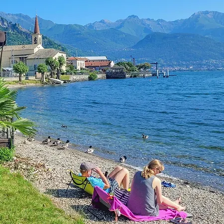 Mit Panorama-seeblick